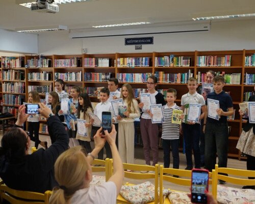 A könyvtárral „barangolhattak a nagyvilágban” és még jutalmat is kaptak