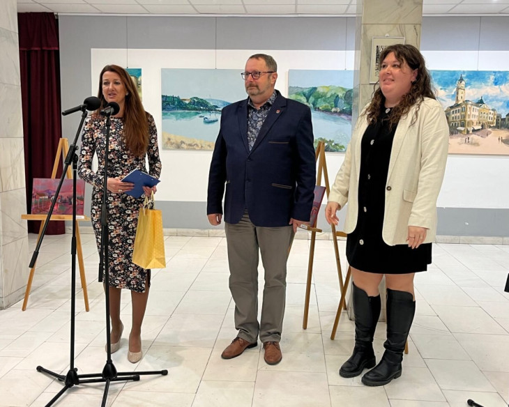 Rezdülések, hangulatok, belső tájak… – Első önálló kiállítását nyithatta meg az egykori csontvárys diák